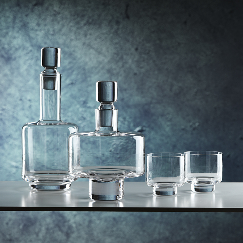 Decanter Aerator Set - Set Perlengkapan Minuman Kristal Bertekstur Minimalis