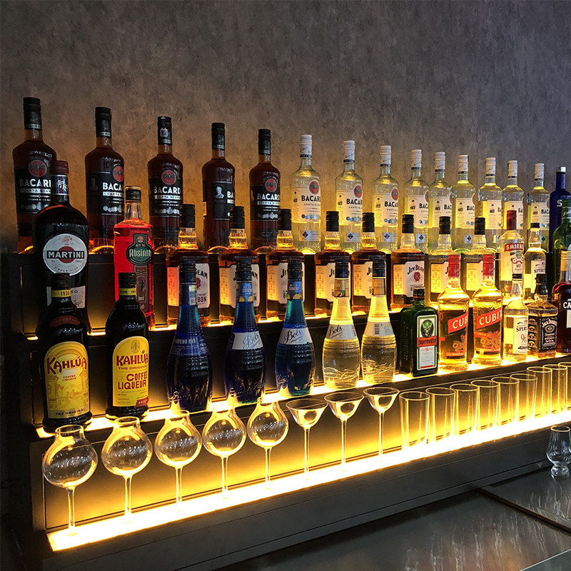 Lemari anggur Lemari pajangan  - Wine Beer Restaurant ulasan dan harga
